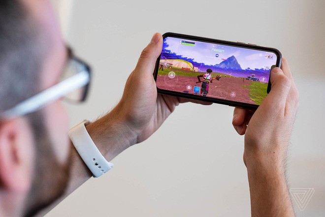 Apple, Google đồng loạt xóa Fortnite khỏi cửa hàng ứng dụng của mình - Ảnh 1.