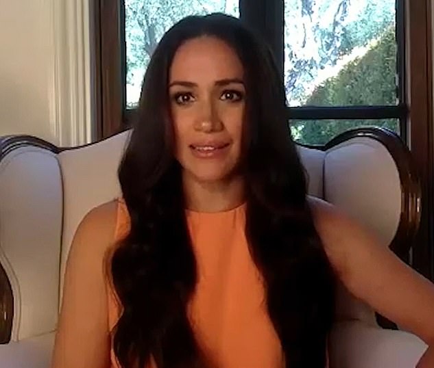 Meghan Markle tái xuất sau khi tậu nhà hơn 200 tỷ đồng với ngoại hình khác lạ nhưng gây chú ý hơn là lời nói phũ phàng với hoàng gia - Ảnh 3.