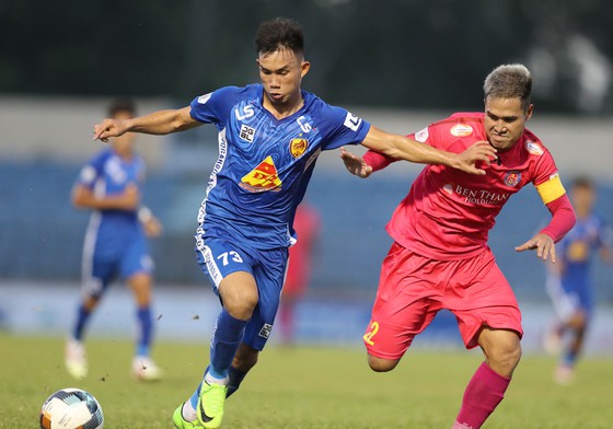 Hội quân giữa ‘tâm dịch’ Covid-19, CLB Quảng Nam hẹn ngày V-League trở lại - Ảnh 2.