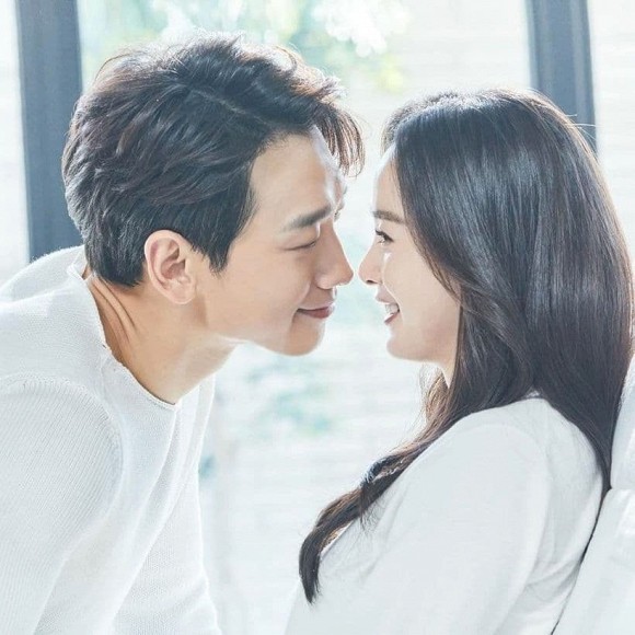 Loạt chi tiết nhỏ hé lộ cuộc hôn nhân hạnh phúc của Bi Rain và Kim Tae Hee khiến vạn người mơ ước - Ảnh 3.
