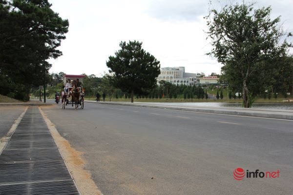 Đà Lạt: Khách hủy 16.000 phòng, khu du lịch thưa thớt sau khi dịch bùng phát - Ảnh 6.