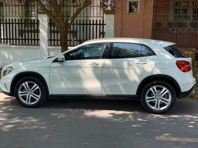 Có hơn 800 triệu, chọn Mercedes-Benz GLA 200 6 năm tuổi hay Mazda CX-5 2020? - Ảnh 10.