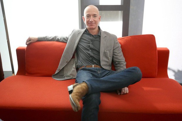 Sáng thứ 7 ‘lười biếng’ của Jeff Bezos: Nhìn từng phút được sử dụng mới hiểu tại sao ông trở thành người giàu nhất hành tinh - Ảnh 1.