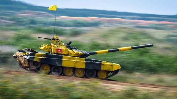Ra quân thi đấu trận đầu tại Tank Biathlon 2020: Việt Nam tiến lên! - Ảnh 1.