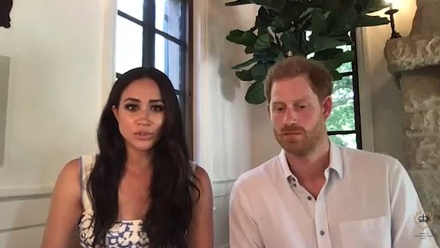 Meghan Markle công bố tên quỹ từ thiện mới rất độc lạ và khen chồng hết lời nhưng Harry lại bị mỉa mai núp bóng vợ - Ảnh 1.