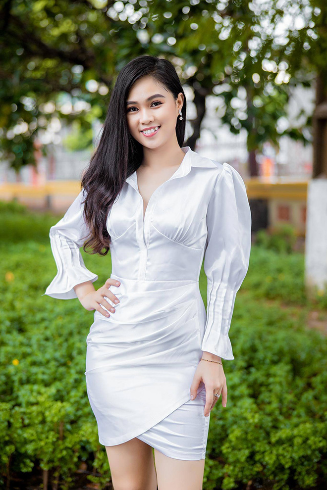 Điều ít biết về nữ MC xinh đẹp, dẫn thời sự trực tiếp trên VTV - Ảnh 10. Điều ít biết về nữ MC xinh đẹp, dẫn thời sự trực tiếp trên VTV - Ảnh 10.