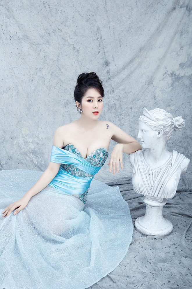 Cuộc sống của Lê Phương sau khi ly hôn Quách Ngọc Ngoan, gắn bó với chồng hai kém 7 tuổi - Ảnh 3. Cuộc sống của Lê Phương sau khi ly hôn Quách Ngọc Ngoan, gắn bó với chồng hai kém 7 tuổi - Ảnh 3.