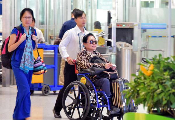 Võ Tắc Thiên Tư Cầm Cao Oa: Sau 2 đời chồng vẫn gặp được soái ca si tình, yêu bất chấp - Ảnh 5. Võ Tắc Thiên Tư Cầm Cao Oa: Sau 2 đời chồng vẫn gặp được soái ca si tình, yêu bất chấp - Ảnh 5.
