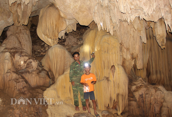 Quảng Trị: Phát hiện hang động mới, đẹp lung linh ở thôn Trỉa - Ảnh 7.