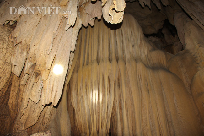 Quảng Trị: Phát hiện hang động mới, đẹp lung linh ở thôn Trỉa - Ảnh 10.