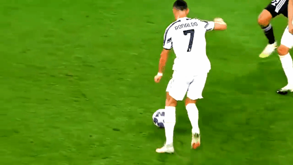 Lập siêu phẩm, phá kỷ lục, nhưng Ronaldo vẫn phải nhìn đội nhà bay khỏi Champions League - Ảnh 4.