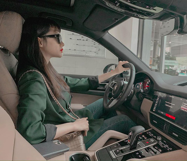 Giàu lại thêm giàu, Hương Giang - Matt Liu về chung nhà thì tài sản thêm khủng: Chàng thích siêu xe tốc độ, nàng thích bất động sản - Ảnh 1.