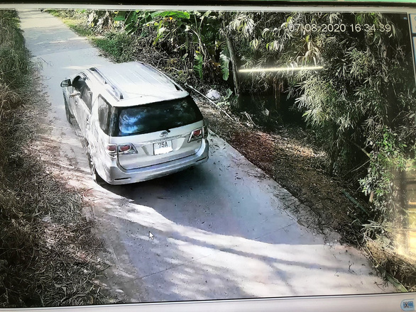 Bắc Giang có gia đình 5 người dương tính SARS-CoV-2; Quảng Ngãi dừng khẩn cấp 1 điểm thi vì liên quan Covid-19 - Ảnh 1. Bắc Giang có gia đình 5 người dương tính SARS-CoV-2; Quảng Ngãi dừng khẩn cấp 1 điểm thi vì liên quan Covid-19 - Ảnh 1.