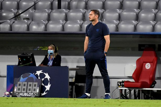 HLV Lampard phản ứng bất ngờ sau thảm bại trước Bayern Munich - Ảnh 1.