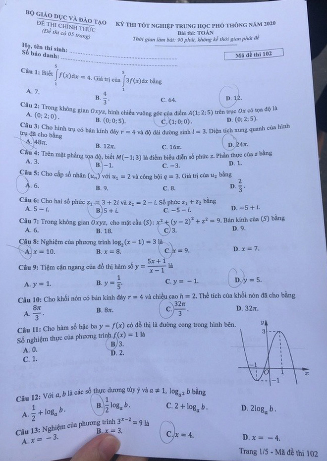 Đáp án các mã đề môn Toán kỳ thi tốt nghiệp THPT Quốc gia năm 2020; Hưng Yên dùng xe đặc chủng của CA vận chuyển bài thi - Ảnh 2.