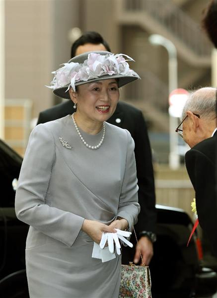 Nàng dâu được trọng vọng nhất hoàng gia Nhật: Để hoàng tử chờ 7 năm mới gật đầu đồng ý kết hôn, chinh phục nhà chồng nhờ tài đức vẹn toàn - Ảnh 13.