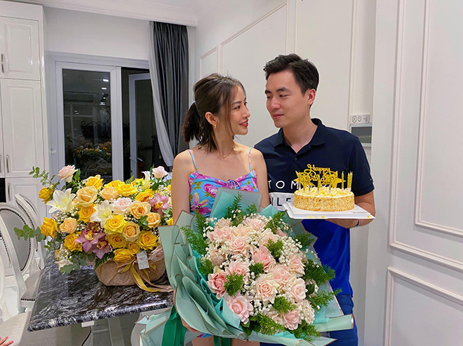 Chân dung em dâu xinh đẹp, giàu có từng bị nghi là người thứ 3 của Đăng Khôi - Ảnh 4. Chân dung em dâu xinh đẹp, giàu có từng bị nghi là người thứ 3 của Đăng Khôi - Ảnh 4.