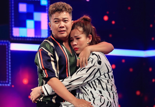 Hoàng Mèo: Vợ tôi gặp tai nạn khi đi đường, máu chảy lênh láng - Ảnh 4. Hoàng Mèo: Vợ tôi gặp tai nạn khi đi đường, máu chảy lênh láng - Ảnh 4.