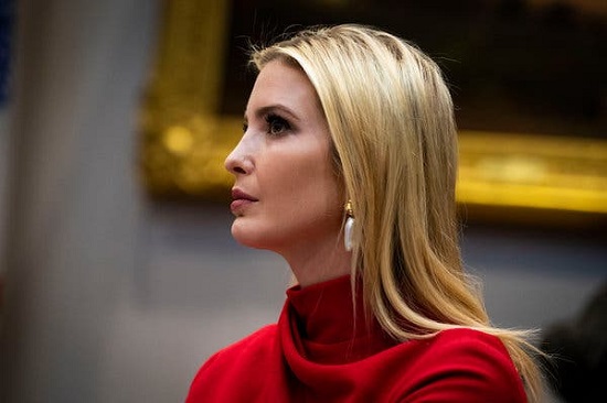 Con gái ông chủ Nhà Trắng Ivanka Trump bị tố kiêu căng và giả tạo - Ảnh 1.