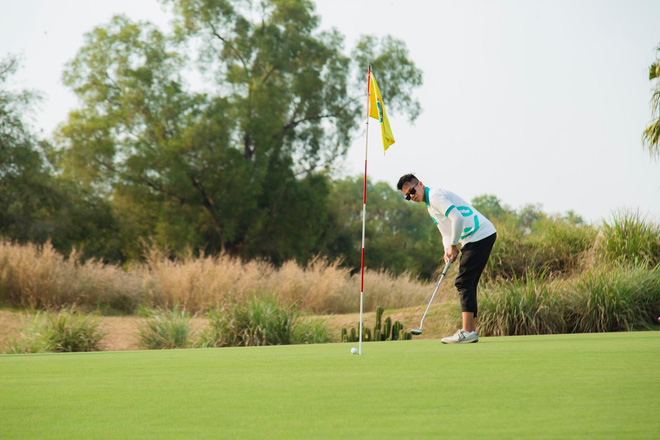 Matt Liu chễm chệ giật vị trí nam thần sân golf, tìm được người xứng đáng hơn anh xem chừng khó - Ảnh 10.