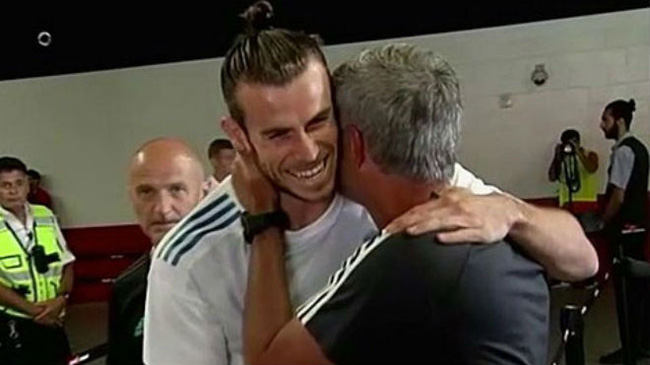 Gareth Bale sẽ đá vị trí nào trong đội hình siêu tấn công của Mourinho? - Ảnh 1.