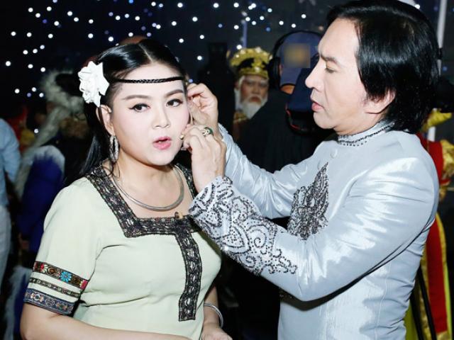 Vợ kém 11 tuổi của Kim Tử Long: Bị nhắn tin chửi bới, nói giật chồng, đào mỏ - Ảnh 5. Vợ kém 11 tuổi của Kim Tử Long: Bị nhắn tin chửi bới, nói giật chồng, đào mỏ - Ảnh 5.