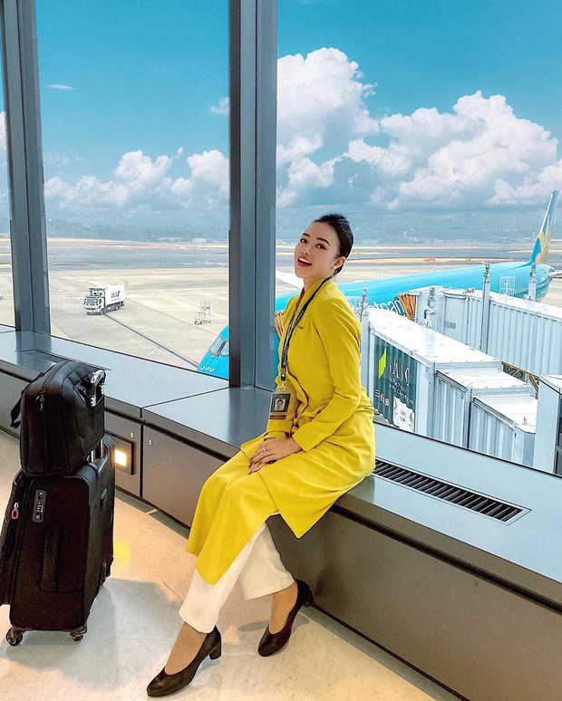 Nữ tiếp viên trưởng xinh đẹp của Vietnam Airlines bật mí thu nhập thật và quá trình lên chức gắt gao - Ảnh 1.