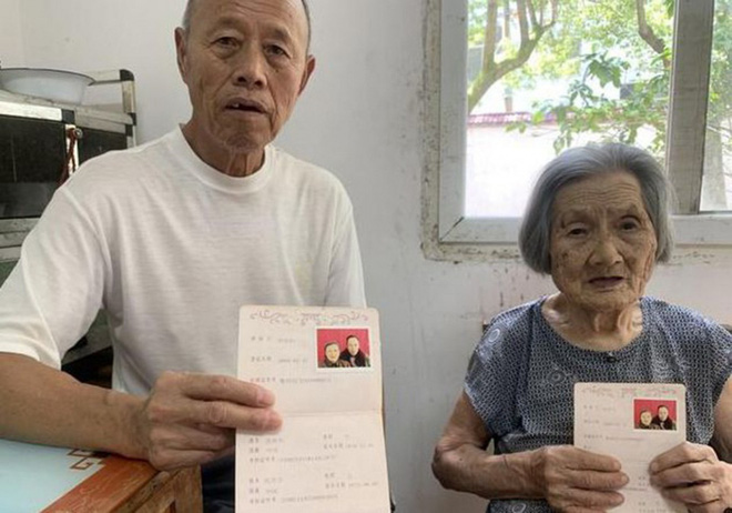Gặp nhau trong viện dưỡng lão, cụ ông chưa từng có mảnh tình vắt vai quyết định kết hôn với cụ bà 96 tuổi bất chấp cách biệt 23 tuổi - Ảnh 8.