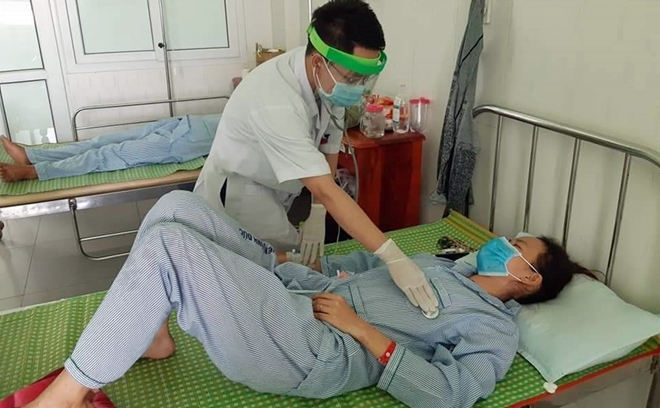Thêm 3 người bị ngộ độc do ăn pate Minh Chay tại Quảng Nam - Ảnh 1.