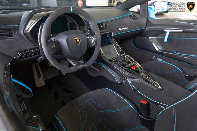 Đại gia Hà Nội đặt mua Lamborghini Centenario Roadster cực độc về nước? - Ảnh 8.