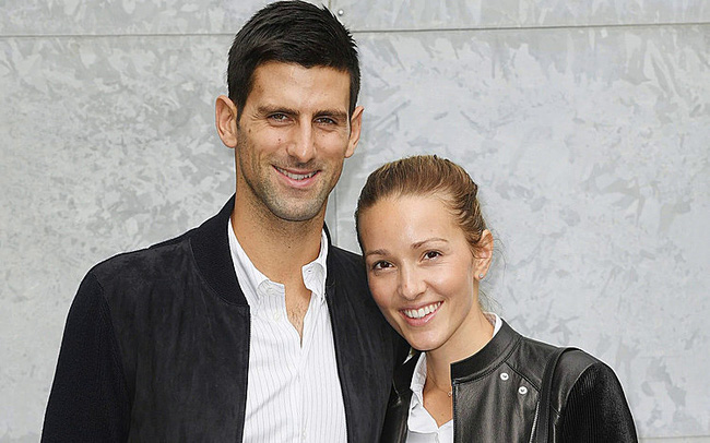 Vợ đẹp của Djokovic phản ứng ra sao khi chồng bị loại khỏi US Open 2020? - Ảnh 7.