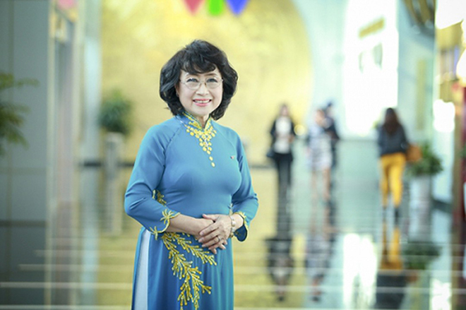 Bị chê nói như hết hơi và điều ít biết về “giọng đọc huyền thoại” Kim Tiến - Ảnh 3. Bị chê nói như hết hơi và điều ít biết về “giọng đọc huyền thoại” Kim Tiến - Ảnh 3.