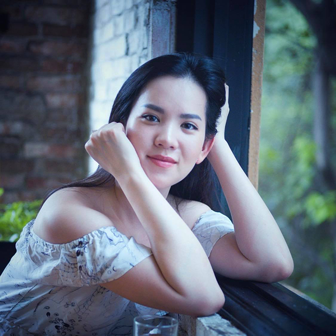 Cuộc sống kín tiếng và nhan sắc tuổi 36 của á hậu Hoa hậu Việt Nam 2002 - Ảnh 4. Cuộc sống kín tiếng và nhan sắc tuổi 36 của á hậu Hoa hậu Việt Nam 2002 - Ảnh 4.