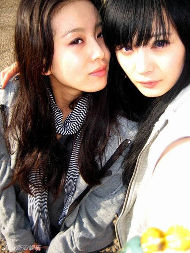 Tiết lộ ân oán năm xưa giữa Dương Mịch và Lưu Thi Thi: Kẻ ăn cháo đá bát, người ngây thơ tin tưởng bạn thân - Ảnh 1. Tiết lộ ân oán năm xưa giữa Dương Mịch và Lưu Thi Thi: Kẻ ăn cháo đá bát, người ngây thơ tin tưởng bạn thân - Ảnh 1.