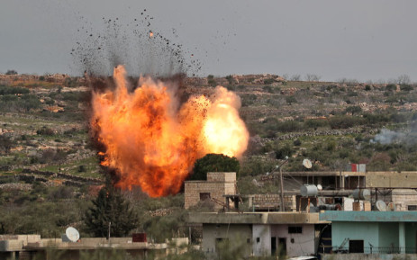 Tình báo Mỹ nhúng tay vụ Israel nã tên lửa hạ sát 57 người ở Syria - Ảnh 1.