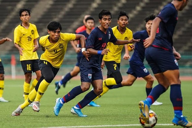 Học theo Malaysia, Indonesia cân nhắc cử đội U19 đá SEA Games 2021 - Ảnh 1.