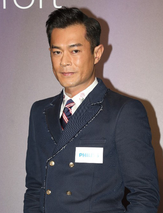 Cuộc sống khốn khổ của diễn viên TVB: Rửa bát thuê, làm vệ sĩ cho idol Kpop, cát-sê Xa Thi Mạn chỉ bằng 1/15 Dương Mịch - Ảnh 9.