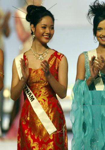 Hoa hậu Việt Nam đầu tiên thi Miss World và là người đẹp kín tiếng nhất dàn hậu - Ảnh 2.