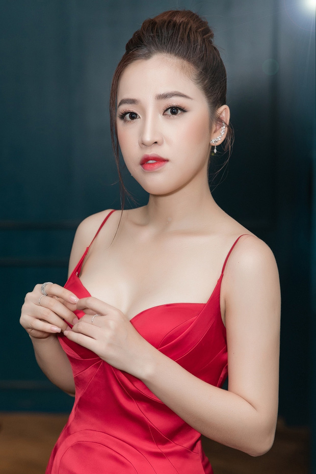 Công bố dàn line-up khủng đổ bộ siêu thảm đỏ WeChoice Awards 2020: Hơn 30 nàng hậu, 200 ca sĩ, diễn viên hot nhất Vbiz cùng góp mặt - Ảnh 60.