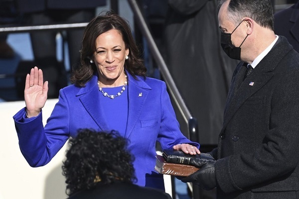 Ngôi làng tí hon ở Ấn Độ vui như Tết khi bà Kamala Harris tuyên thệ nhậm chức Phó Tổng thống Mỹ - Ảnh 1.