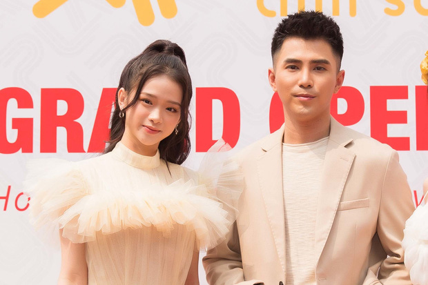 WeChoice Awards 2020 là đại hội sum vầy của các couple Vbiz hay gì? Binz - Châu Bùi, Phillip - Linh Rin đủ cả nhưng chưa phải là hot nhất! - Ảnh 4.