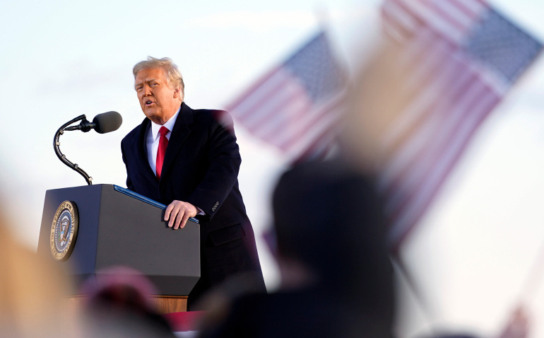 Toàn văn bài phát biểu cuối của ông Trump trên cương vị Tổng thống: Tôi đã cảnh báo các bạn rồi đấy!