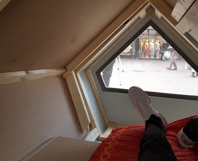 Thành phố ở Đức thử nghiệm phòng ngủ “kén tằm”giúp người vô gia cư vượt qua mùa đông khắc nghiệt - Ảnh 4.