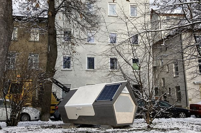 Thành phố ở Đức thử nghiệm phòng ngủ “kén tằm”giúp người vô gia cư vượt qua mùa đông khắc nghiệt - Ảnh 8.