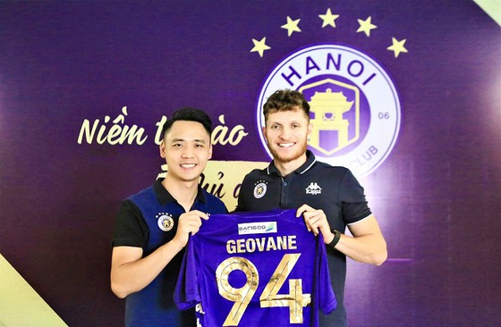 V-League 2021 vẫn phải hơn - thua nhờ ngoại binh? - Ảnh 1.