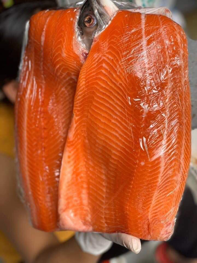 Cận Tết, cá hồi Sapa đồng loạt giảm giá xuyên đáy trên chợ mạng, chỉ 125 ngàn đồng/kg - Ảnh 7.