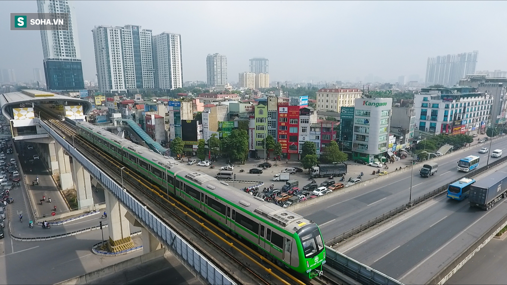 Ấn tượng hình ảnh những nút giao nhiều tầng, bề thế, xe chạy như ‘châu Âu’ ở Hà Nội - Ảnh 2.