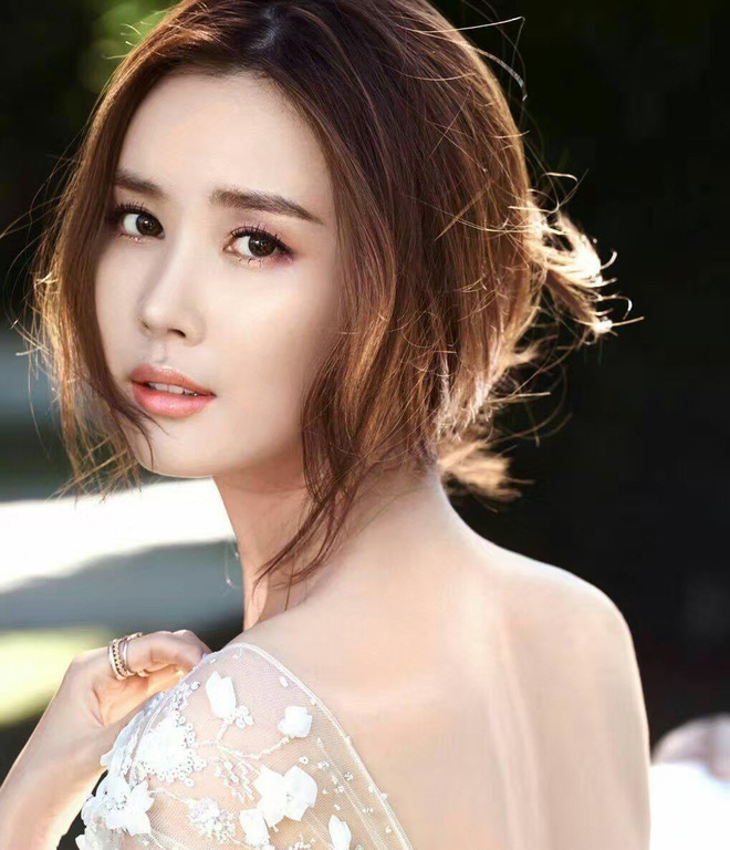 Muốn kiểm chứng thế nào là dao kéo thành công bậc nhất, nhất định phải xem màn lột xác như đổi đầu của dàn mỹ nhân Hàn này - Ảnh 13.