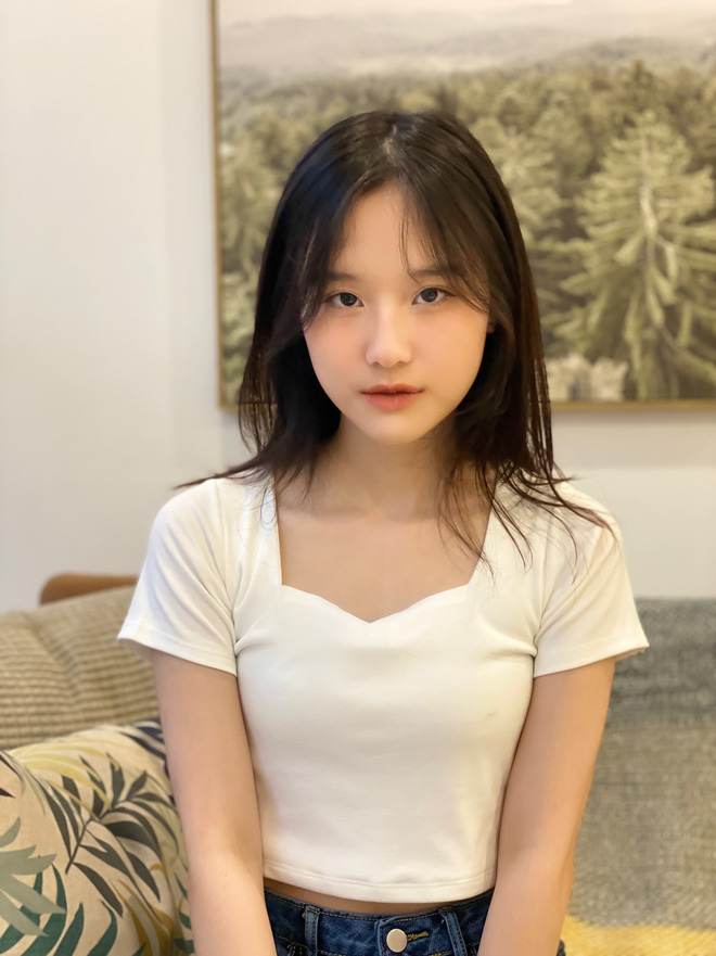 Gái xinh Ngoại Thương khoe bố mẹ cực phẩm, tiết lộ bố từng trông như “dân chơi phố” rất oách khiến mẹ xiêu lòng - Ảnh 7. Gái xinh Ngoại Thương khoe bố mẹ cực phẩm, tiết lộ bố từng trông như “dân chơi phố” rất oách khiến mẹ xiêu lòng - Ảnh 7.