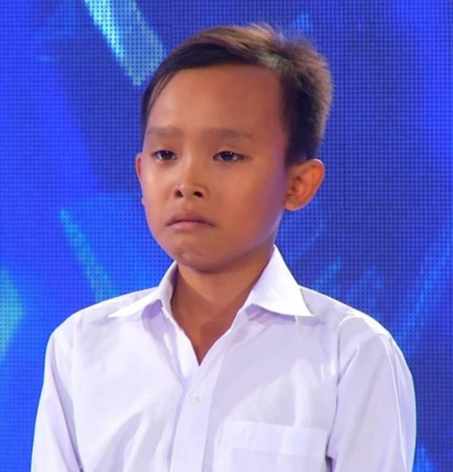 Fanpage chính thức của Vietnam Idol Kids có phát ngôn khó hiểu, hỏi ngược thành viên BTC bênh vực Hồ Văn Cường là ai? - Ảnh 2.